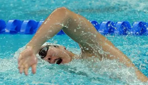 范德安分享：游泳中的弱项解决办法，用身体去思考游泳！